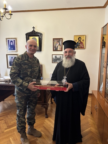 Επίσκεψη του Αρχηγού Γ.Ε.Σ. στην Ιερά Αρχιεπισκοπή Κρήτης