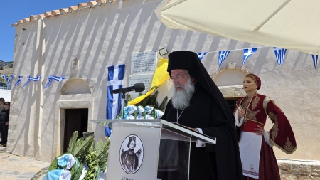 Ο Σεβ. Αρχιεπίσκοπος Κρήτης κ. Ευγένιος στον Ιερό Ναό Παναγίας Θυμιανής Σφακίων